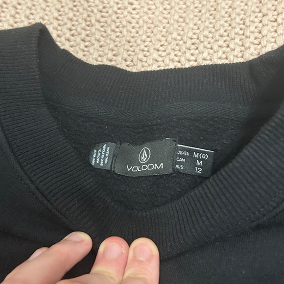 Volcom Black Sweater With Tie Detail - Picture 3 of 3